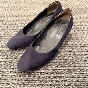 Paul Green Navy Suede Low-Heel Pumps
